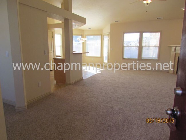 Building Photo - 5461 N Black Sand Ave