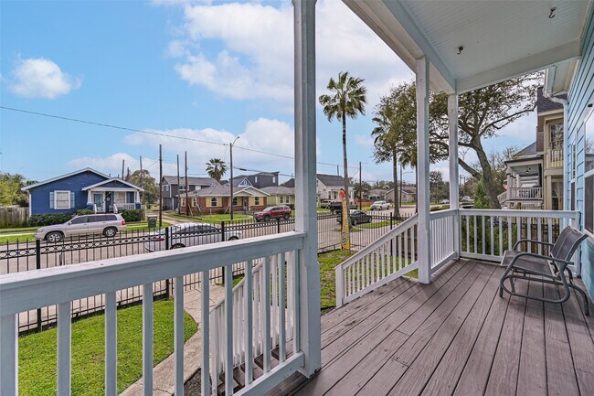 Building Photo - 2914 Avenue K Ave