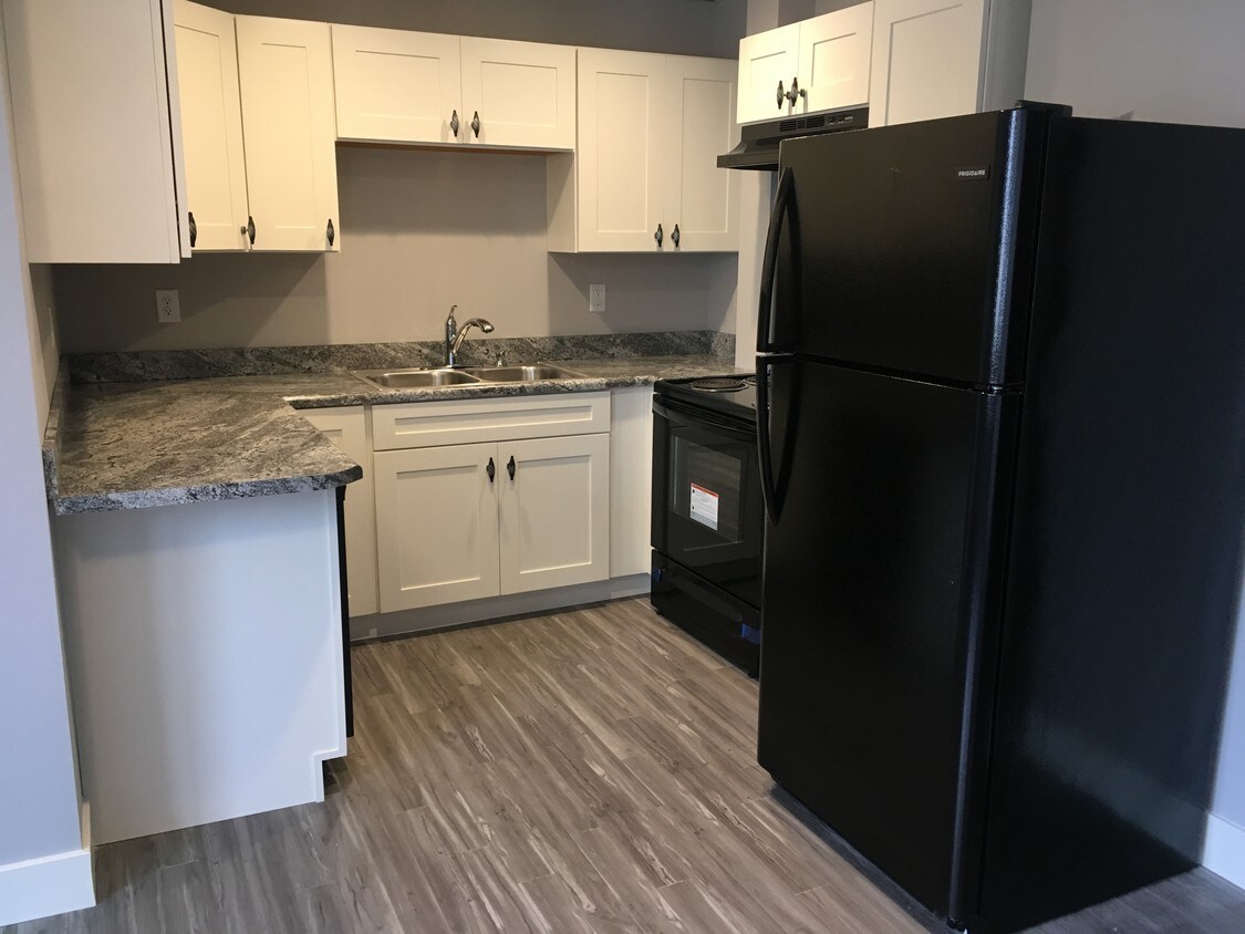 421 N 20th St, Quincy, IL 62301 Apartments in Quincy, IL