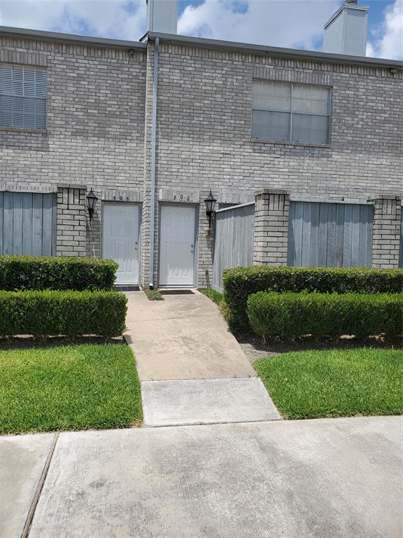 Primary Photo - 308 Wilcrest Dr