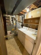 Building Photo - 5609 Little Nell Ct