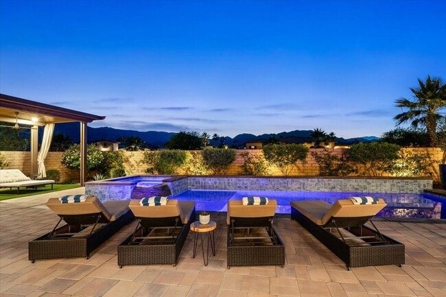 Building Photo - 54770 Cavalcade Ct