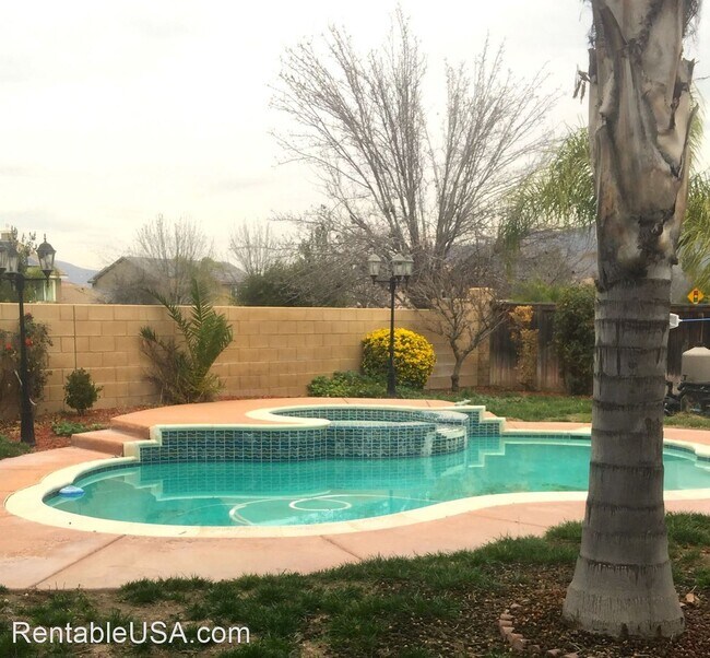 Foto del edificio - 4 br, 3 bath House - 32116 Chagall Ct