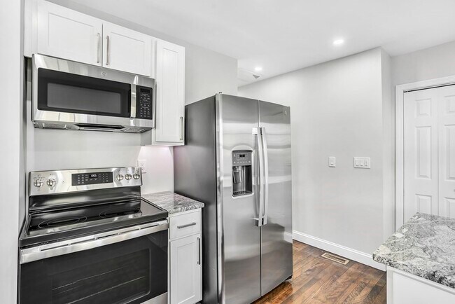 Foto del edificio - 77 Maverick St