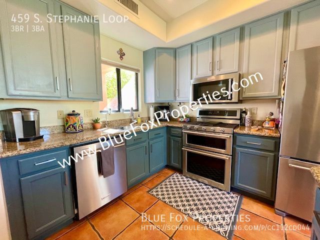 Building Photo - 459 S. Stephanie Loop
