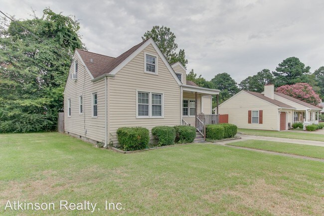 Building Photo - 3 br, 1 bath House - 3700 Trant Avenue