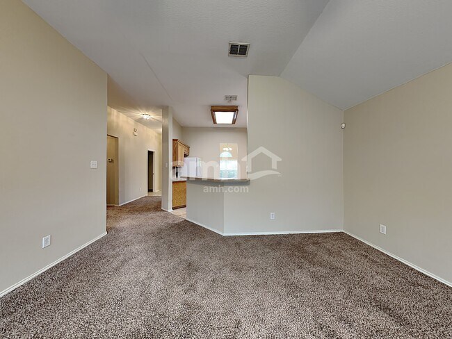 Building Photo - 6038 Mountain Mdw
