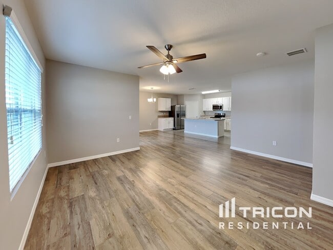Building Photo - 6279 Red Herring Dr