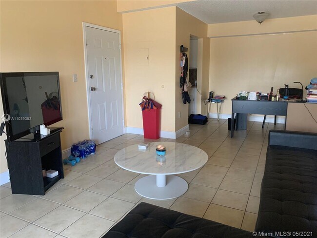 Building Photo - 7100 NW 179th St