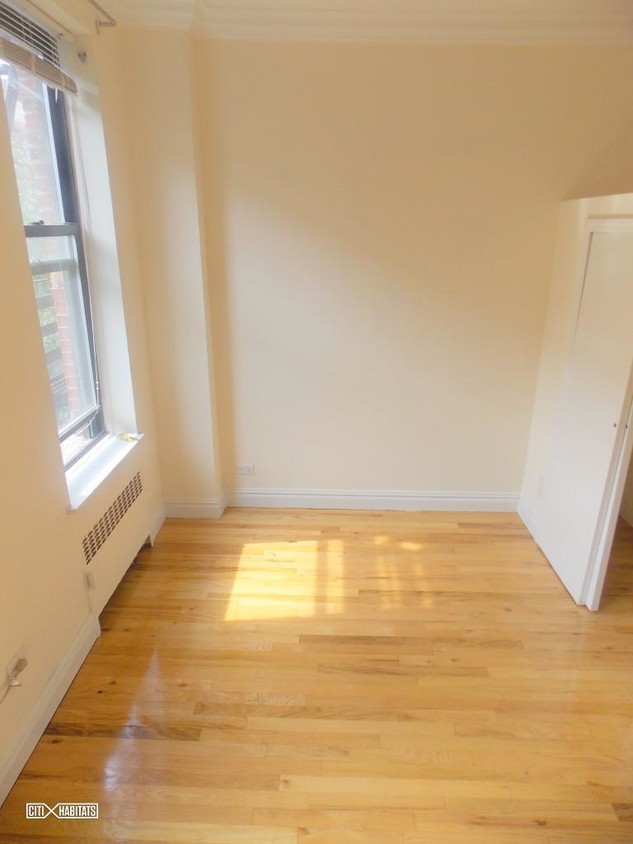 Primary Photo - 417 W 57th St