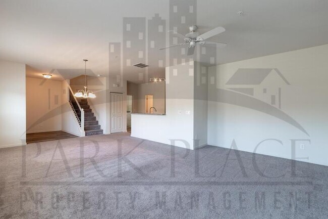 Building Photo - 12075 Scoria Dr