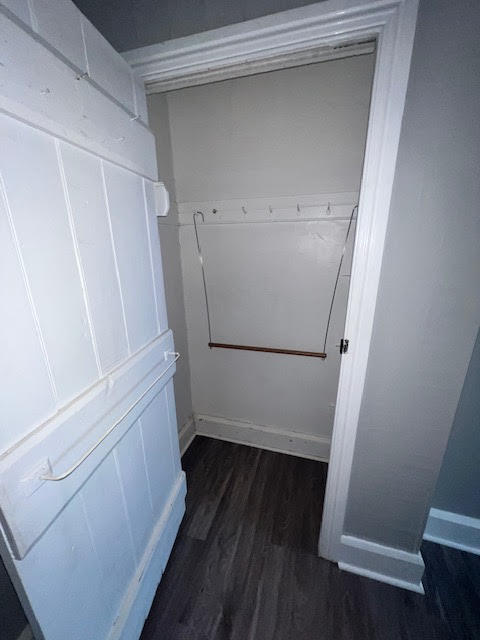 Building Photo - 131 W Miner St