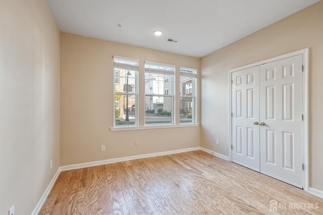 Building Photo - 57 Cannon St