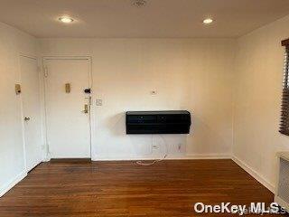 Building Photo - 1069 Fenwood Dr