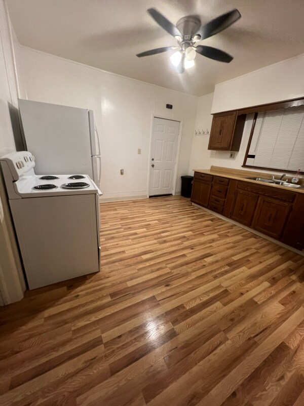 Foto del edificio - 699 Oliver St