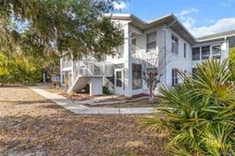 Building Photo - 919 SE Mayo Dr