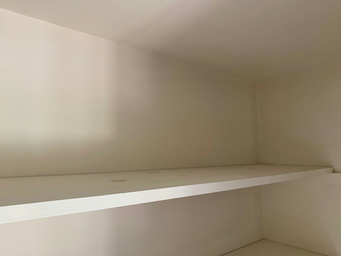 Foto del edificio - 321 Arguello Dr