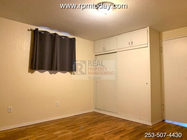 Foto del edificio - Fantastic 1 Bedroom Duplex!