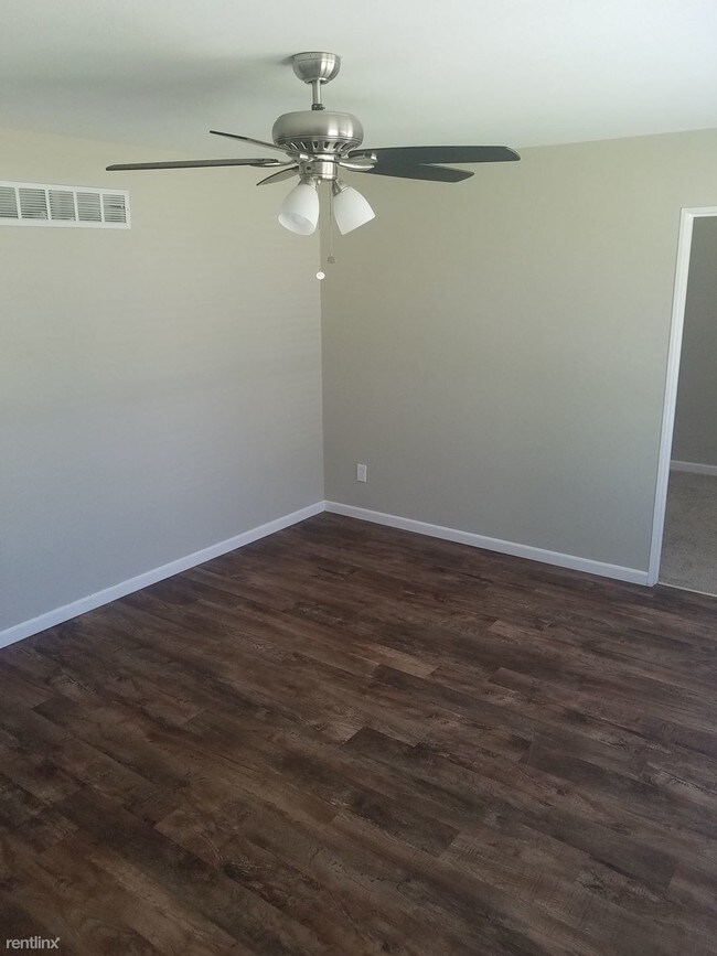 Foto del edificio - 3 br, 2 bath House - 1070 Manresa Ln