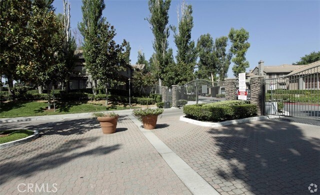 Foto del edificio - 12584 Atwood Ct