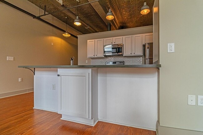 Foto del edificio - Nash Street Lofts Unit F