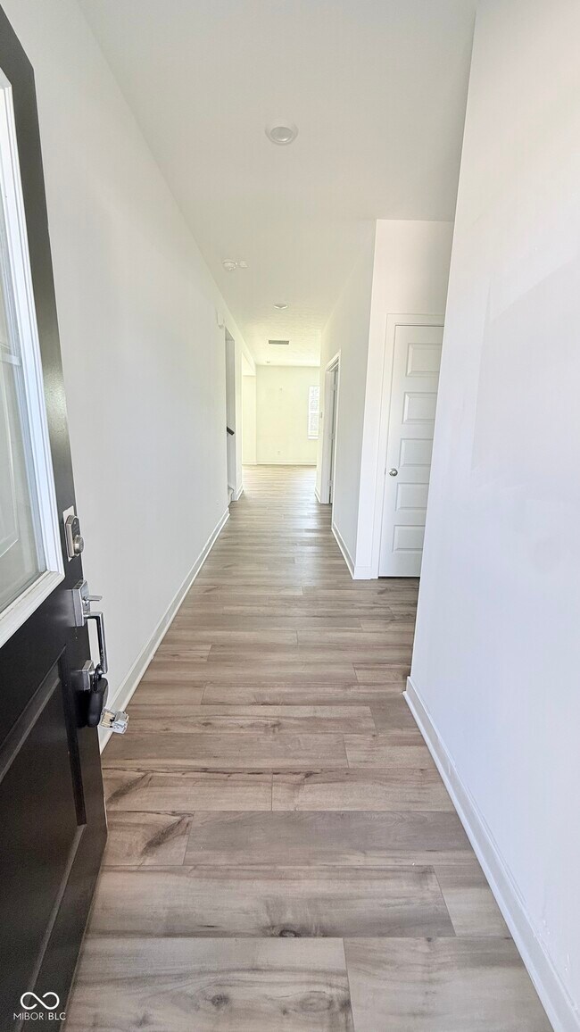 Foto del edificio - 1205 Beverly Pl