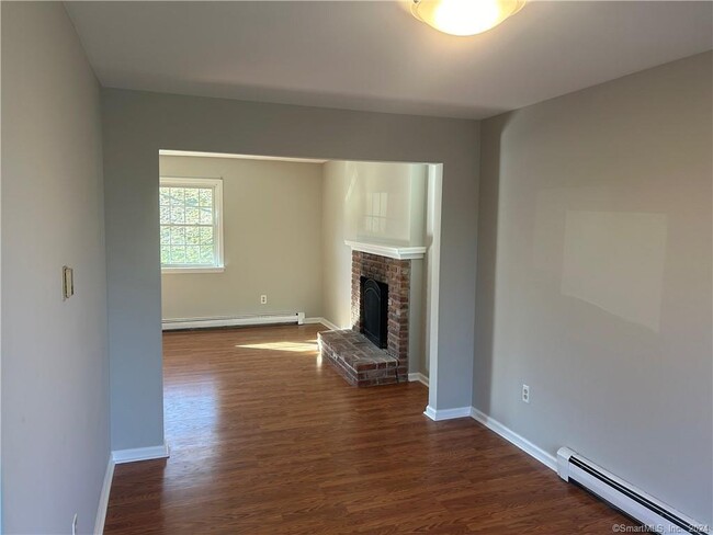 Foto del edificio - 112 Homestead Ln
