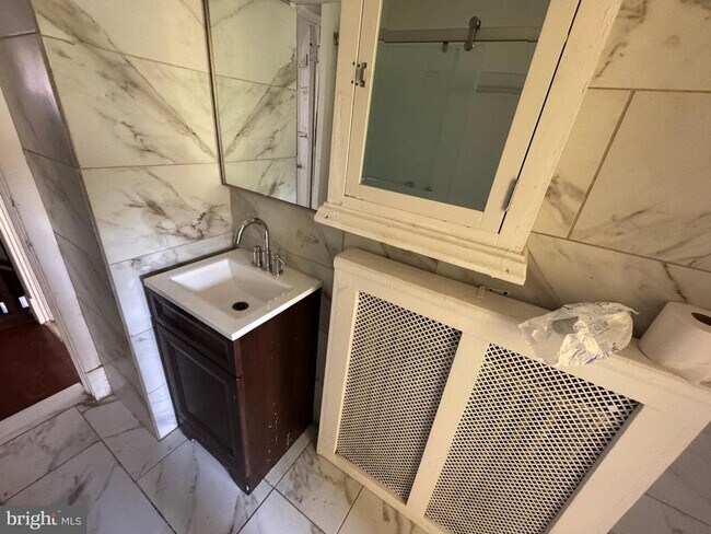 Foto del edificio - 69 S 7th St