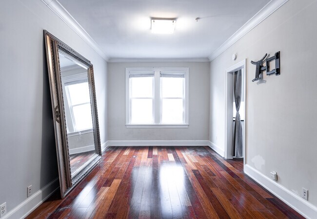 Foto del edificio - 1121 24th St NW