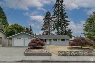 Building Photo - 10411 NE 142nd Pl