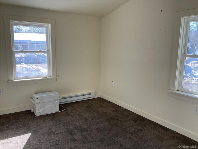 Foto del edificio - 1114-1114 NY-94