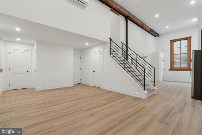 Building Photo - 808 N 3rd St