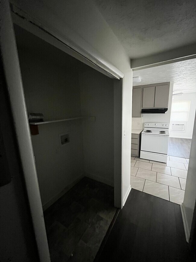 Foto del edificio - 216 Tabor Drive, Unit 3