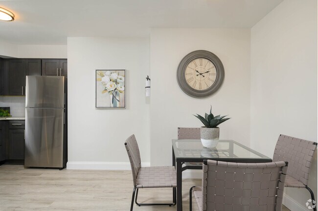 Foto del edificio - Glen Brook Apartments
