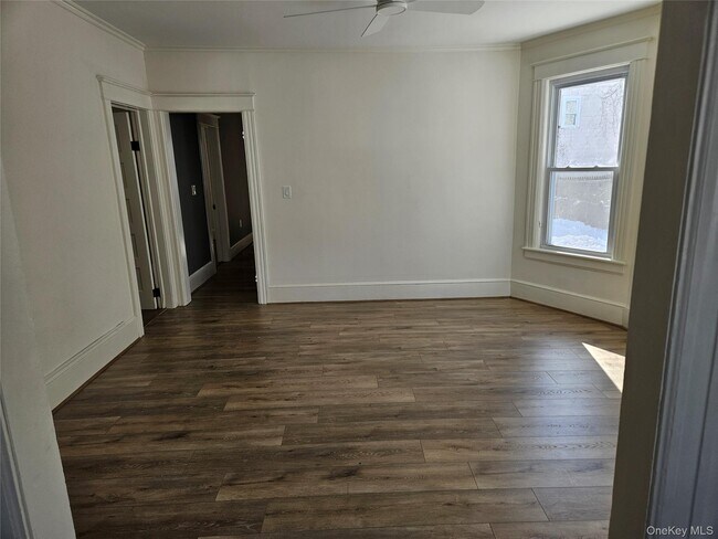 Building Photo - 10 Fox Terrace