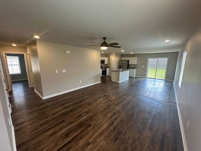 Foto del edificio - Welcome Home to Cullman! | Stunning 4-Bed, 2-Bath Home with Landscaped Yard