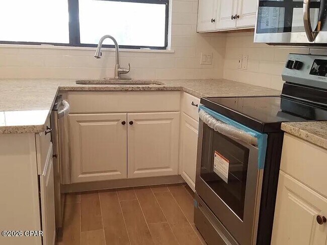 Foto del edificio - 517 E 24th St