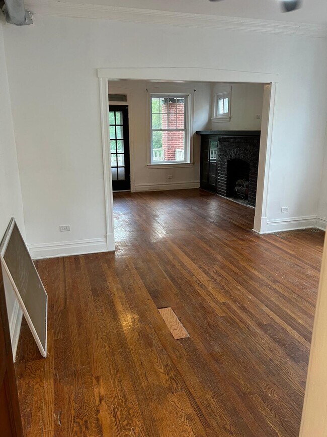 Foto del edificio - 4536 W Wrightwood Ave