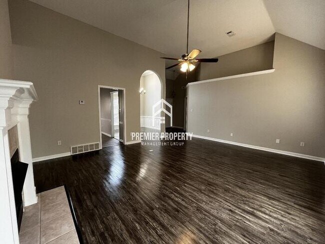 Building Photo - 1754 Torrington Ct