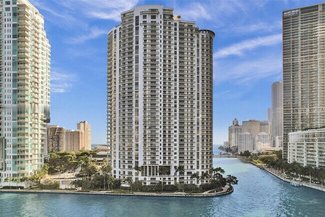Foto del edificio - 901 Brickell Key Blvd