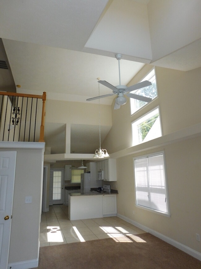 Building Photo - 4024 Arbor Green Way