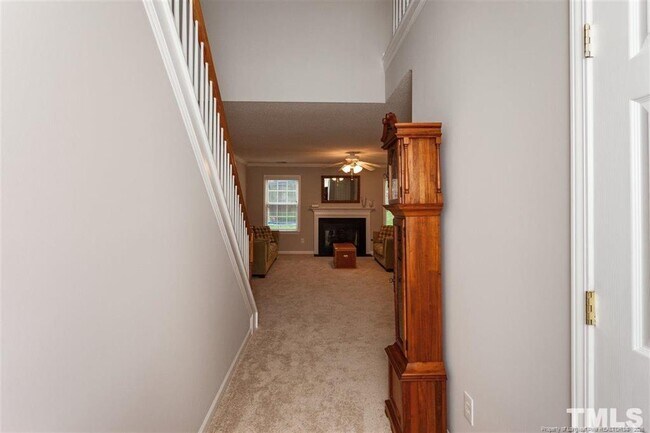 Foto del edificio - 109 Chilmark Ridge Dr