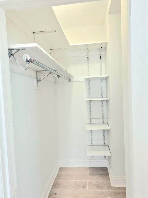 Foto del edificio - 359 N 12th St
