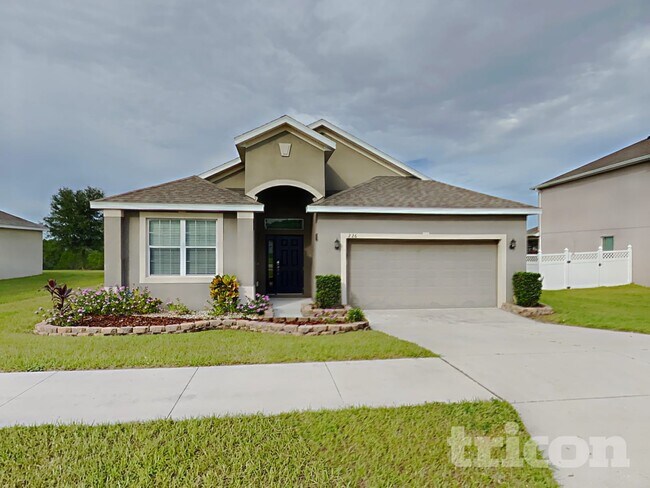 Foto del edificio - 226 Blackstone Creek Rd