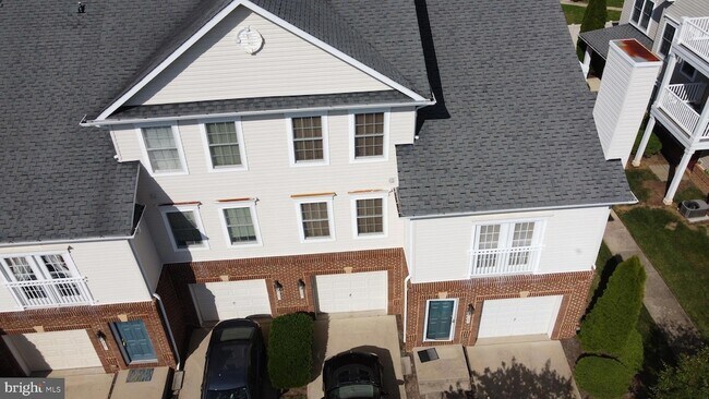 Building Photo - 2507 Briar Ridge Lane