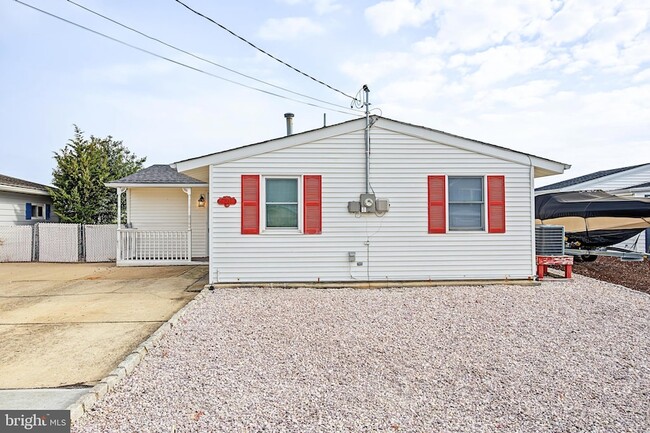 Building Photo - 137 E Susquehanna Dr