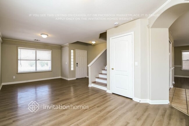 Building Photo - 2605 N 128th Ln