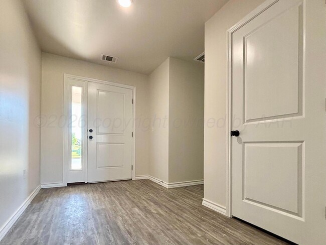 Foto del edificio - 2801 Daytona Ave