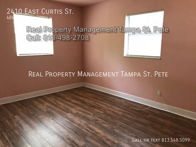 Foto del edificio - 2410 E Curtis St