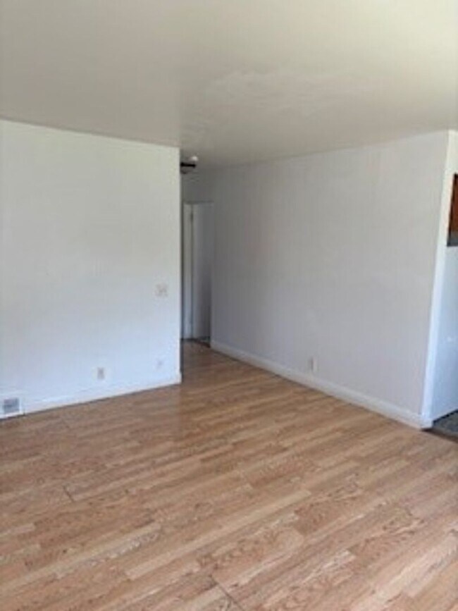 Foto del edificio - Kipling Dr